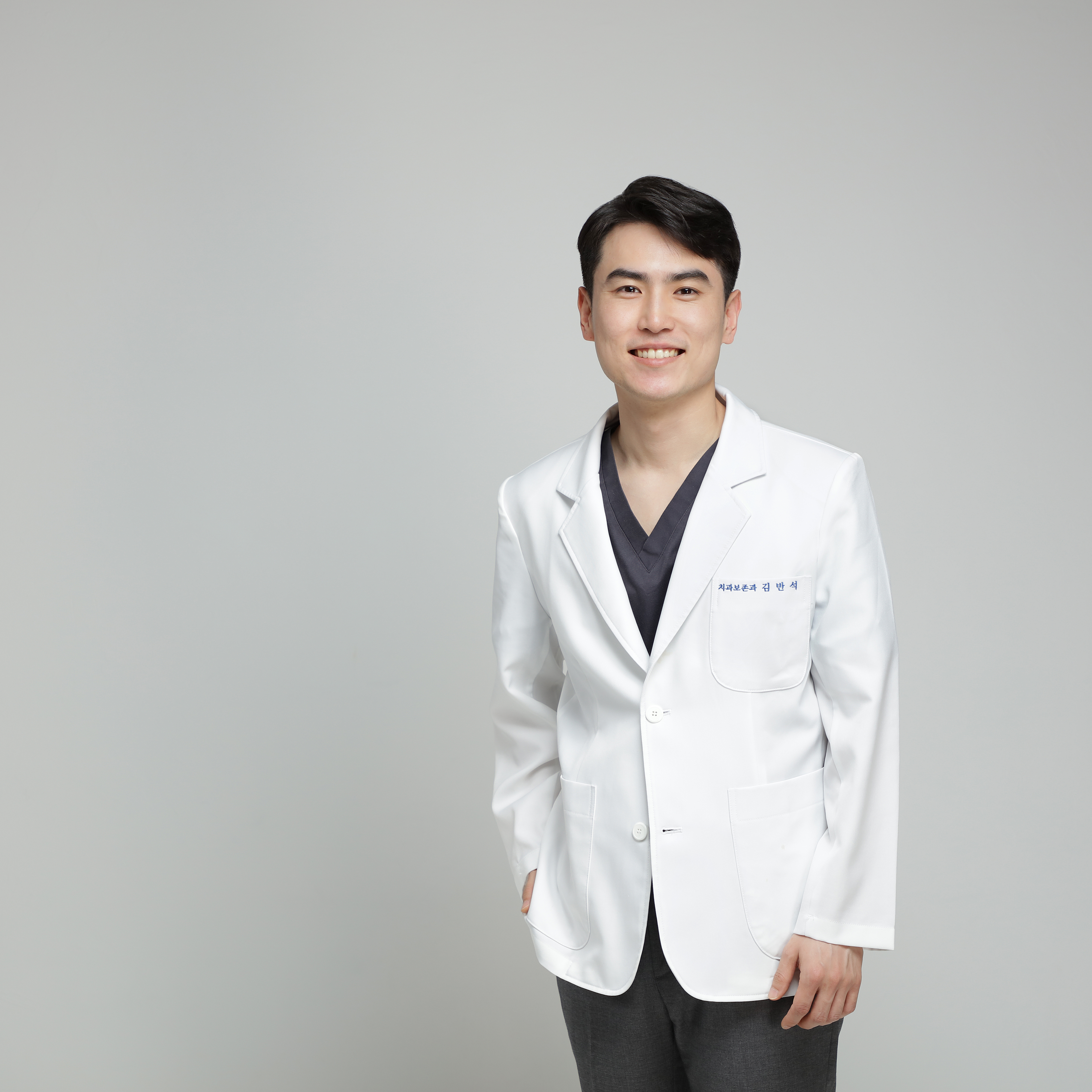 Dr. Kim Profile Image